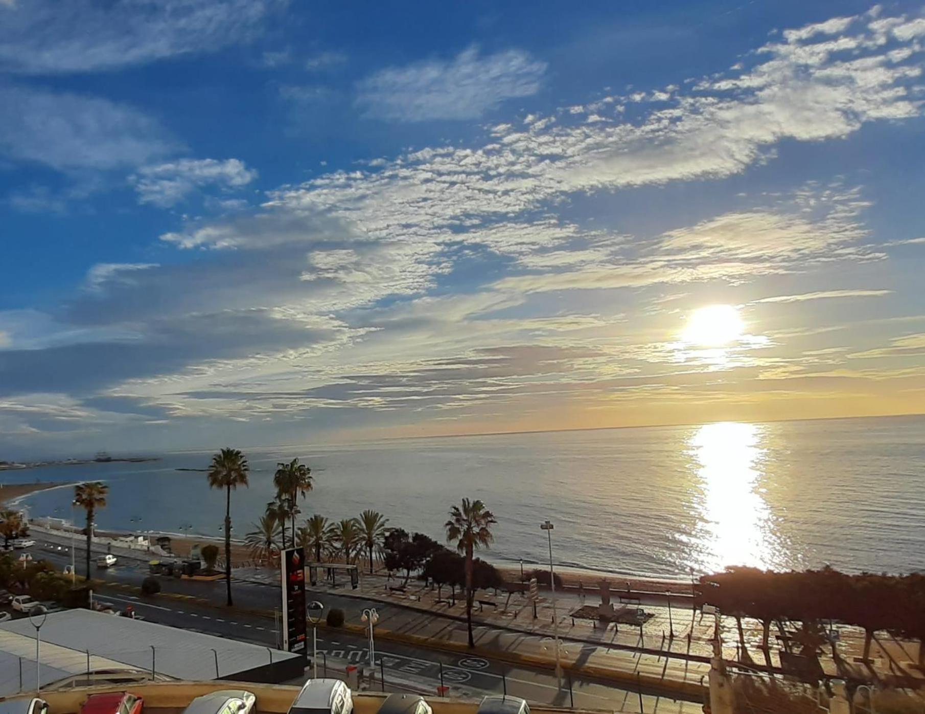 Benalbeach Holidays Benalmádena Oda fotoğraf